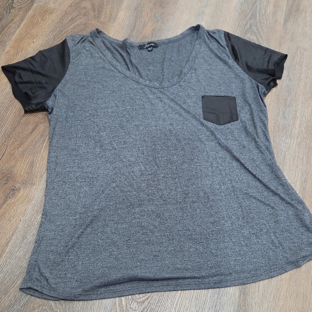 Soprano Womens Charcoal Gray Heathered Pocket T-Shirt Black Contrast Sleeve L